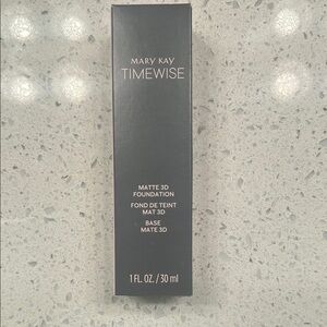 Mary Kay Timewise Matte 3D Foundation